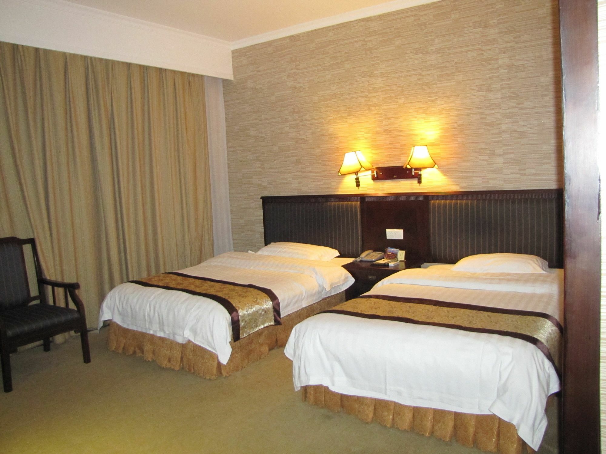 Nantian Grand Hotel Liuzhou Esterno foto